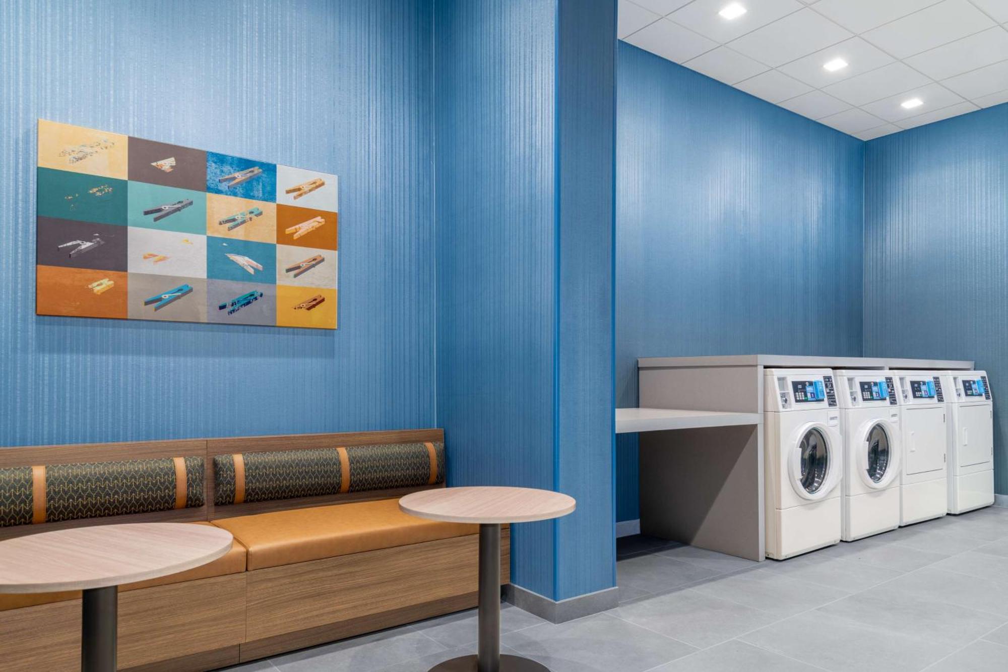 Homewood Suites By Hilton Holland Luaran gambar